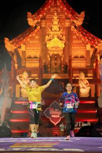 BIB: 140
                            <button type="button" onclick="openModal(22478470)" class="btn btn-primary btn-sm float-right btn-popup" data-toggle="modal" data-target=".modal-high-quality">
                        <i class="fas fa-shopping-cart"></i> Add to Cart
                    </button>
                                            <button type="button" onclick="isThisMe(22478470, true)" class="btn btn-success btn-sm float-right btn-popup btn-isme hidden" data-toggle="tooltip" data-placement="bottom" title="นี่คือรูปของคุณใช่ไหม คลิกที่นี่เพื่อเอาเข้าอัลบั้ม">
                        <i class="fas fa-plus"></i> Add to album
                    </button>
                    <button type="button" onclick="isThisMe(22478470, false)" class="btn btn-warning btn-sm float-right btn-popup btn-isnotme hidden">
                        <i class="fas fa-ban"></i> Remove from album
                    </button>